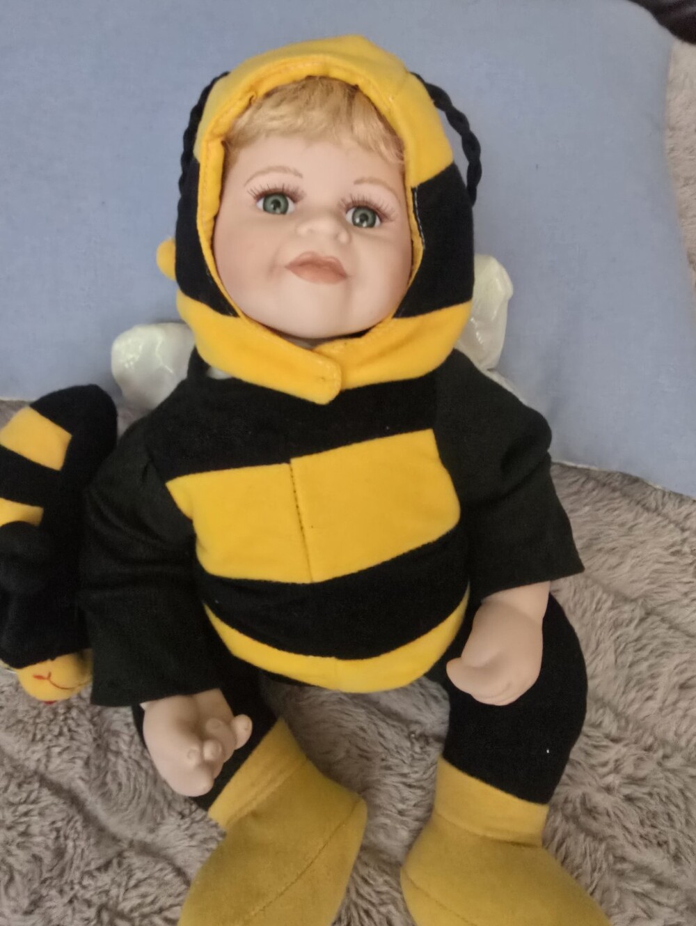 VINTAGE PORCELAIN BUMBLE BEE DOLL 16"  WITH ROTATING SHOULDER